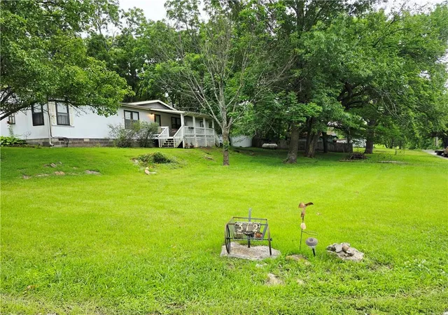 Homes for sale in Pleasanton, KS | 58 N Longviiew Rd, Pleasanton, KS 66075 | MLS# 2626664
