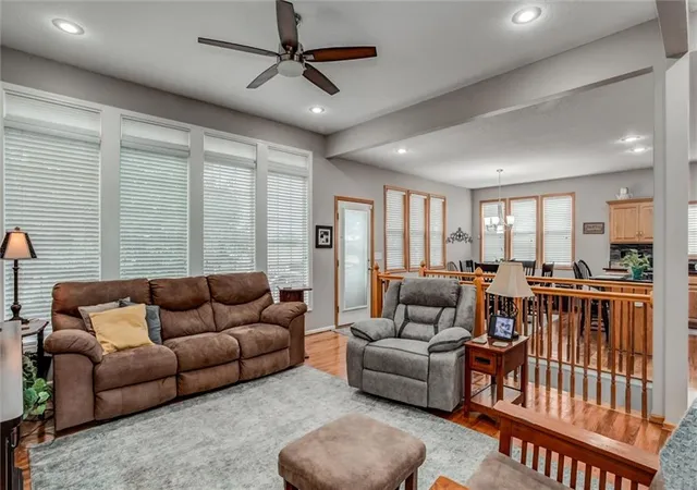 Homes for sale in Kearney, MO | 406 Briar Ln, Kearney, MO 64060 | MLS# 2626719