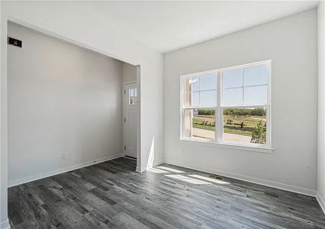 Homes for sale in Peculiar, MO | 10306 Tuscany Pkwy, Peculiar, MO 64078 | MLS# 2626739