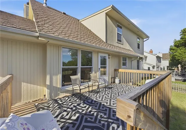 45th image of 509 Ne Olympic Ct, Lees Summit, MO 64064 | MLS# 2626744