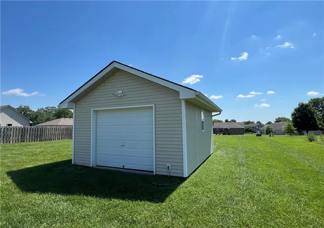 Homes for sale in Odessa, MO | 610 S Connor St, Odessa, MO 64076 | MLS# 2626750