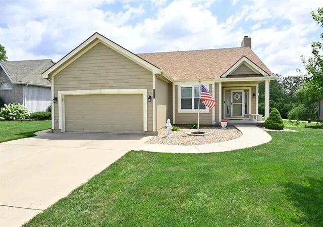 1st image of 3000 Maple Farm Rd, Platte City, MO 64079 | MLS# 2626754