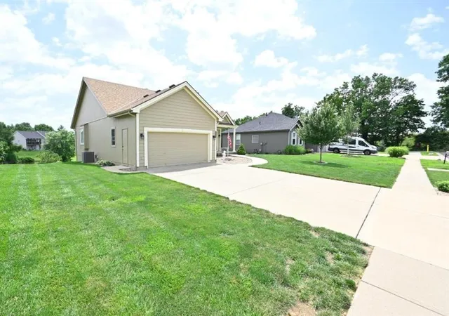 4th image of 3000 Maple Farm Rd, Platte City, MO 64079 | MLS# 2626754