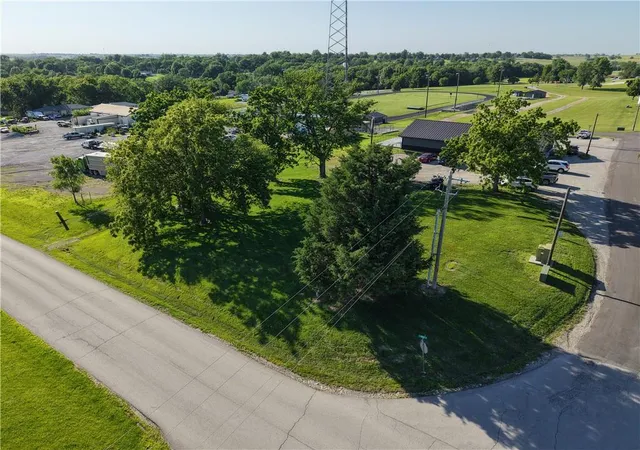 Homes for sale in Stanberry, MO | Main & Pineview St, Stanberry, MO 64489 | MLS# 2626761