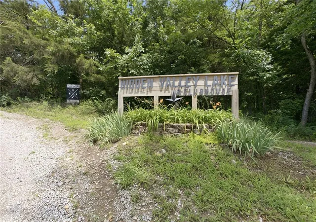 Homes for sale in Mapleton, KS | 13 E Lakeview Rd, Mapleton, KS 66754 | MLS# 2626762