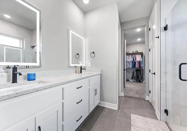 image of 1544 N 162nd Cir, Basehor, KS 66007 | MLS# 2626767