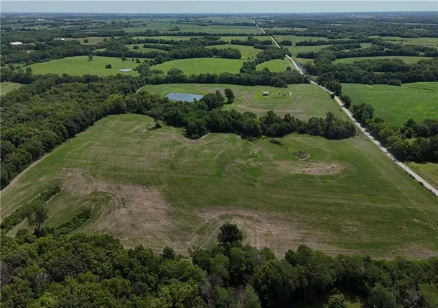 3rd image of 240Th N/A, Plattsburg, MO 64477 | MLS# 2626790