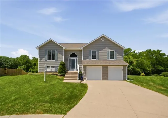 1st image of 12650 Oakwood Dr, Platte City, MO 64079 | MLS# 2626800