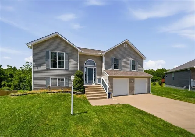 5th image of 12650 Oakwood Dr, Platte City, MO 64079 | MLS# 2626800