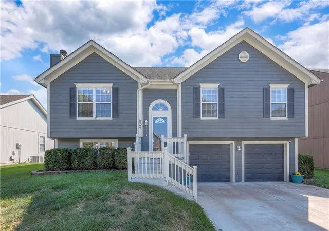 1st image of 18909 E 12th Ter, Independence, MO 64057 | MLS# 2626808