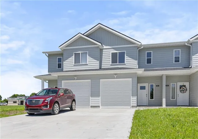 Homes for sale in Sedalia, MO | 1512 W 32nd St, Sedalia, MO 65301 | MLS# 2626809