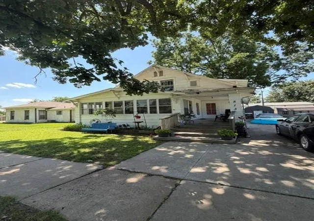 Homes for sale in Burlington, KS | 513 Niagara St, Burlington, KS 66839 | MLS# 2626810