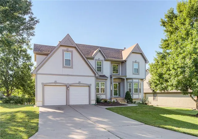 2nd image of 12425 Beverly St, Leawood, KS 66209 | MLS# 2626811