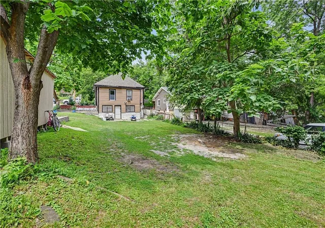 29th image of 1501 N 23rd St, Kansas City, KS 66102 | MLS# 2626817