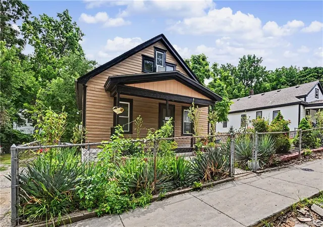 4th image of 1501 N 23Rd St, Kansas City, KS 66102 | MLS# 2626817