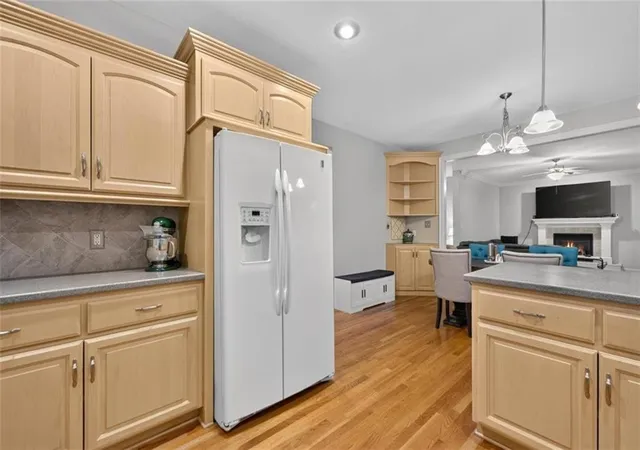Homes for sale in Lansing, KS | 711 Willow St, Lansing, KS 66043 | MLS# 2626826