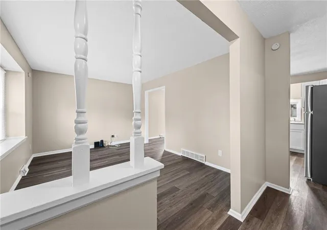 Photo 3 of Sale Pending at 7500 E 118th Place, Kansas City, MO 64134 | MLS# 2626828 | Listing updated on 2026-08-18