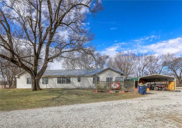 Photo 3 of Sale Pending at 6500 NW 128th Street, Kansas City, MO 64164 | MLS# 2626850 | Listing updated on 2026-08-31