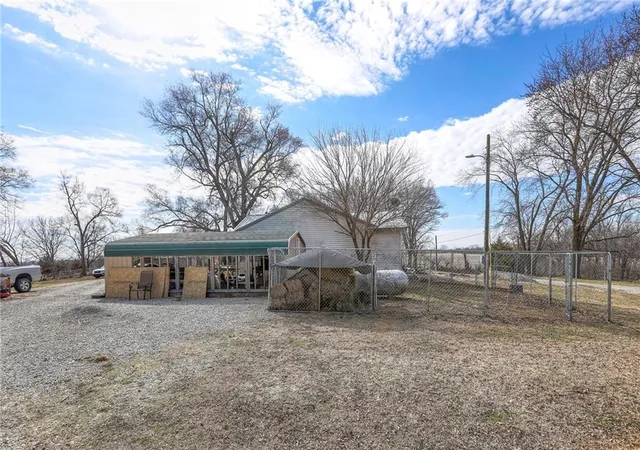 Photo 4 of Sale Pending at 6500 NW 128th Street, Kansas City, MO 64164 | MLS# 2626850 | Listing updated on 2026-08-31