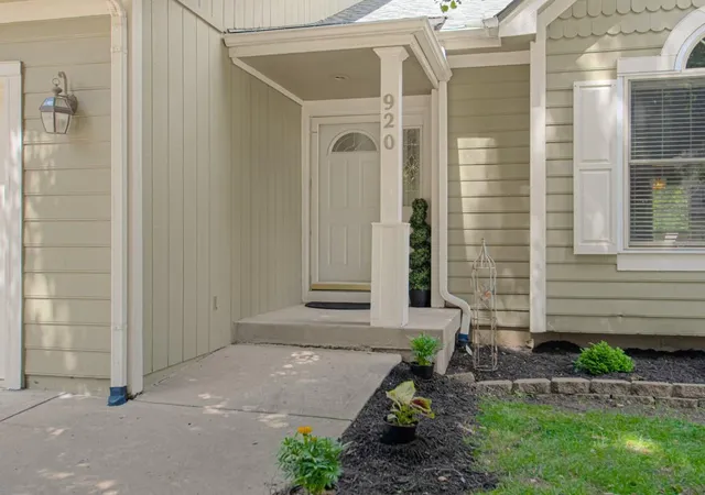 3rd image of 920 Ne 102Nd St, Kansas City, MO 64155 | MLS# 2626866