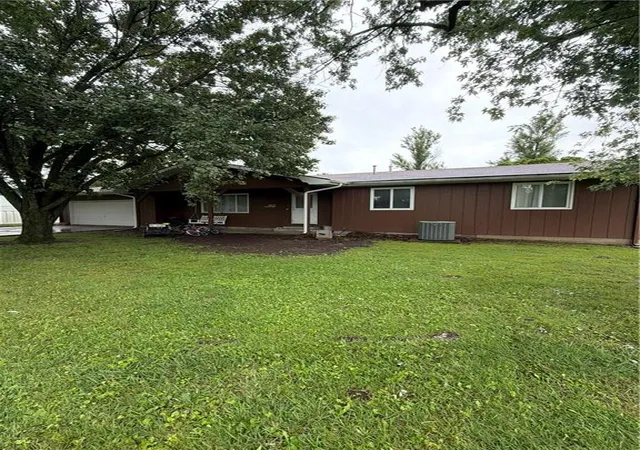 Homes for sale in Humboldt, KS | 1601 Neosho St, Humboldt, KS 66748 | MLS# 2626891