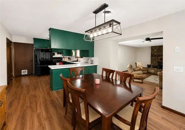 4th image of 1601 Neosho St, Humboldt, KS 66748 | MLS# 2626891