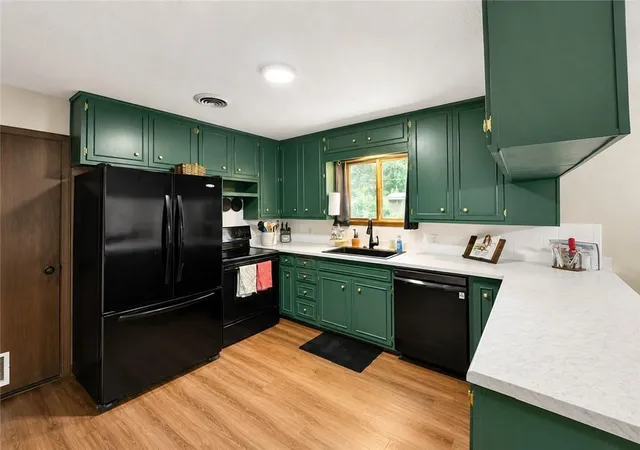 5th image of 1601 Neosho St, Humboldt, KS 66748 | MLS# 2626891