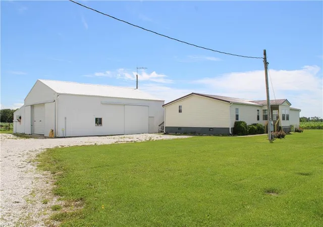 Homes for sale in Cairo, MO | 2239 County Road 1390 Road, Cairo, MO 65239 | MLS# 2626892