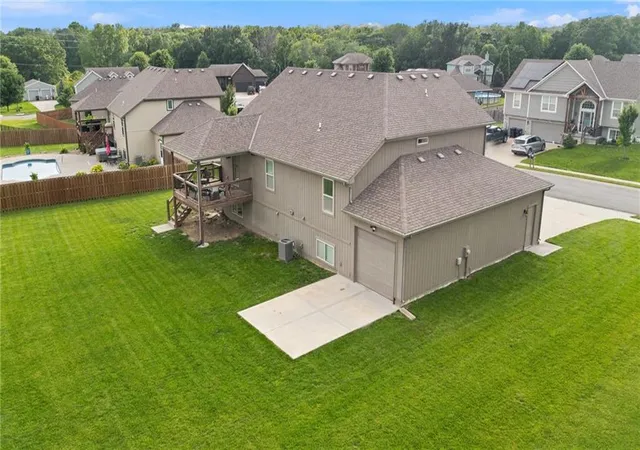 Homes for sale in Pleasant Hill, MO | 904 Papaw Ln, Pleasant Hill, MO 64080 | MLS# 2626896