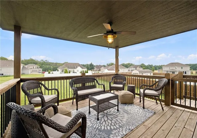 Homes for sale in Pleasant Hill, MO | 904 Papaw Ln, Pleasant Hill, MO 64080 | MLS# 2626896