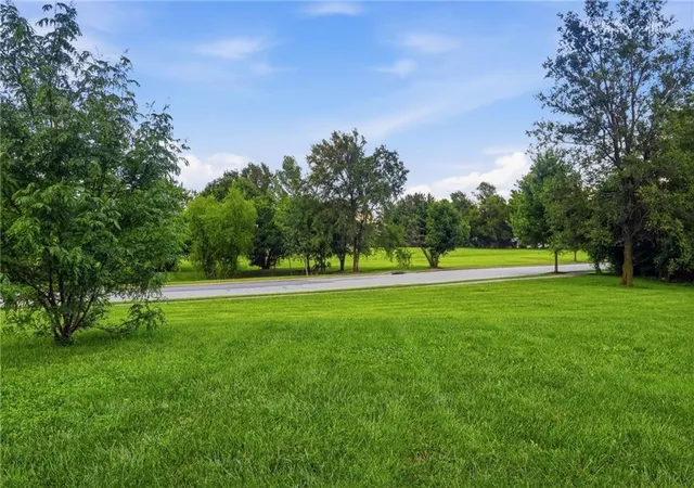 Homes for sale in Peculiar, MO | 21803 Southcreek Rd, Peculiar, MO 64078 | MLS# 2626899