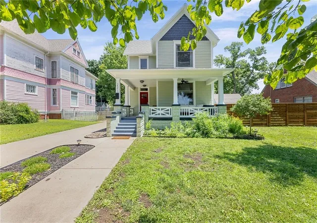 Single family home for sale at 221 S Colborn St, Iola, KS 66749 | MLS# 2626905