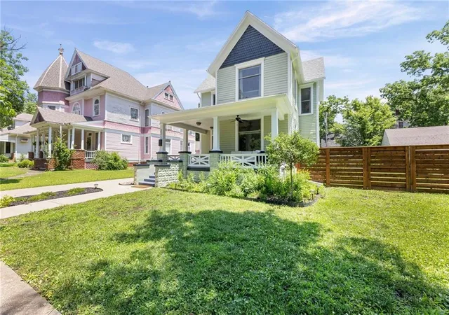 Photo 3 of Single family home for sale at 221 S Colborn St, Iola, KS 66749 | MLS# 2626905 | Listing updated on 2026-09-16