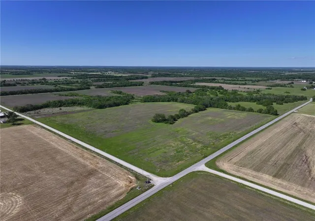 4th image of Tract #2 E 307Th St, Harrisonville, MO 64701 | MLS# 2626918