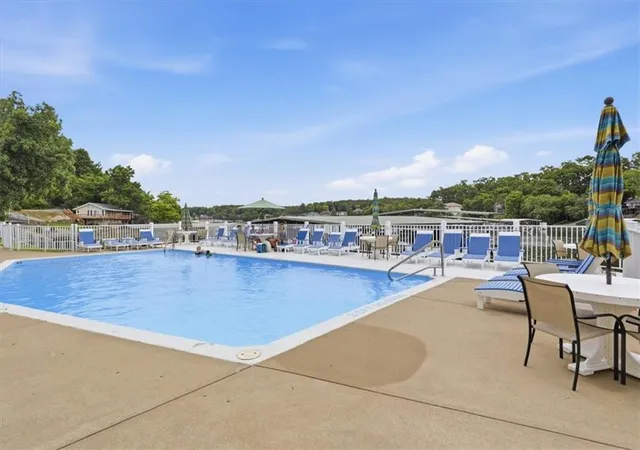 Homes for sale in Sunrise Beach, MO | 116 Port Royale Drive, Sunrise Beach, MO 65079 | Houzeo