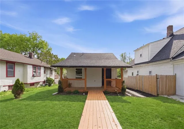 Homes for sale in Kansas City, KS | 1503 N 17th St, Kansas City, KS 66102 | MLS# 2626937