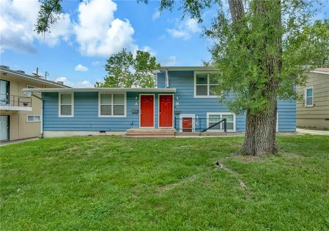 1st image of 610 W 25th St, Lawrence, KS 66046 | MLS# 2626944