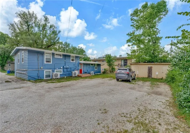 5th image of 610 W 25Th St, Lawrence, KS 66046 | MLS# 2626944