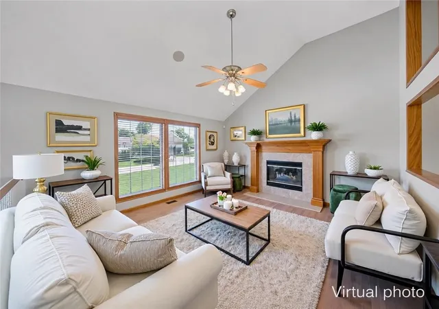 Homes for sale in Grandview, MO | 14637 Crystal Pl, Grandview, MO 64030 | MLS# 2626955
