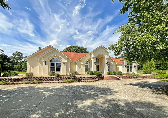 5th image of 17773 Y Hwy #17779, Sedalia, MO 65301 | MLS# 2626969