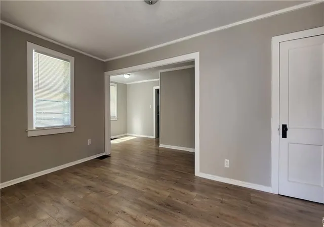 4th image of 1108 S Harris Ave, Independence, MO 64054 | MLS# 2626979