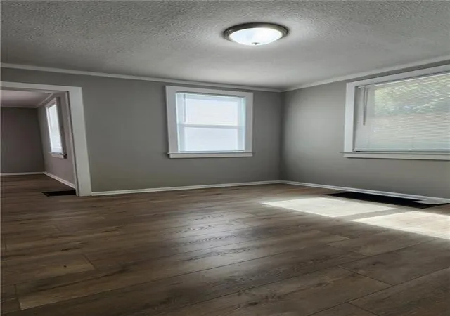 5th image of 1108 S Harris Ave, Independence, MO 64054 | MLS# 2626979