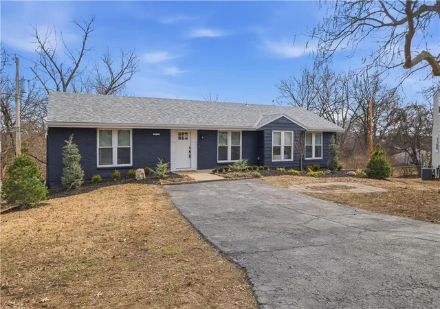 Homes for sale in Merriam, KS | 9905 W 60th Ter, Merriam, KS 66203 | MLS# 2626984