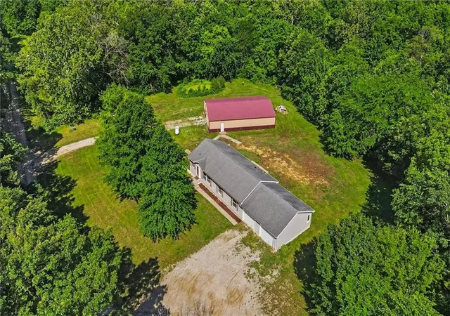 Homes for sale in Richmond, MO | 39232 Fitch Rd, Richmond, MO 64085 | MLS# 2626991