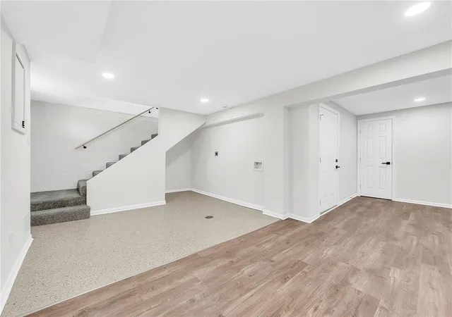 Photo 31 of Single family home for sale at 2421 Ne Vivion Rd, Kansas City, MO 64118 | MLS# 2627007 | Listing updated on 2026-09-03