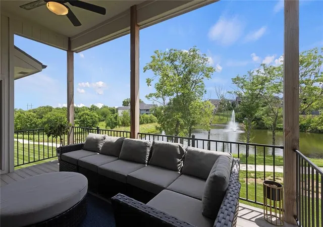 2nd image of 22459 W 87th Ter, Lenexa, KS 66227 | MLS# 2627024
