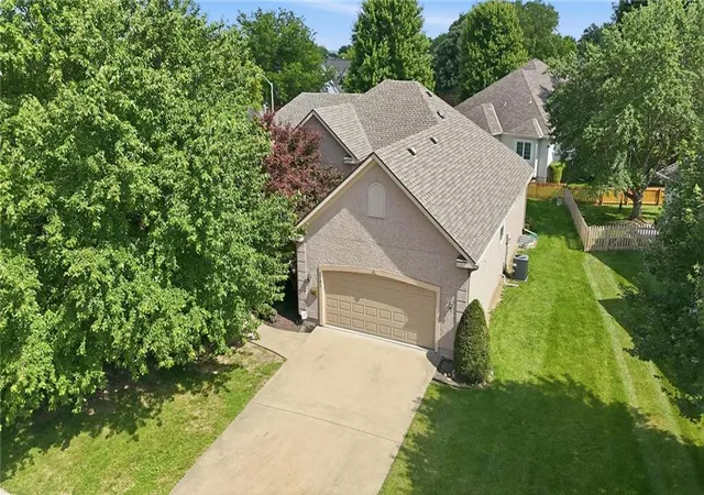 1st image of 2701 W 137 St, Overland Park, KS 66224 | MLS# 2627025