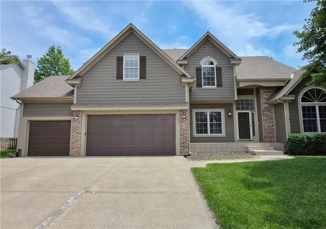 1st image of 15647 S Widmer St, Olathe, KS 66062 | MLS# 2627051