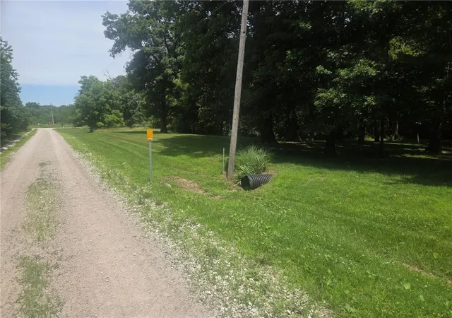 Homes for sale in Paola, KS | 34365 Spring Valley Rd, Paola, KS 66071 | MLS# 2627070