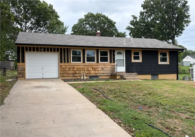 Photo 1 of Sale Pending at 12808 E Bowen St, Independence, MO 64055 | MLS# 2627084 | Listing updated on 2026-08-21